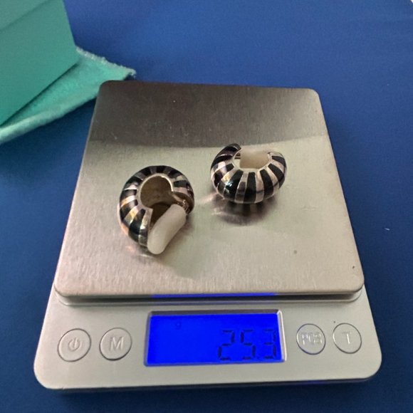 Vintage Tiffany & Co 925 Silver Black Blue Enamel Shrimp Omega Earrings - Picture 14 of 14